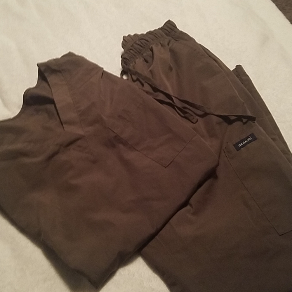 Olive Green Scrubs - Set